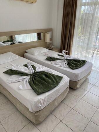 Malibu Resort Кемер Екстериор снимка